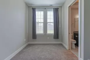 1017 Keenan Ct, South Bend, IN 46615 - Photo 19
