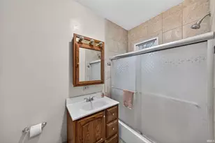 1113 S 23rd St, South Bend, IN 46615 - Photo 13