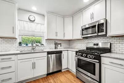1605 E Madison Street, South Bend, IN 46617 - Photo 7