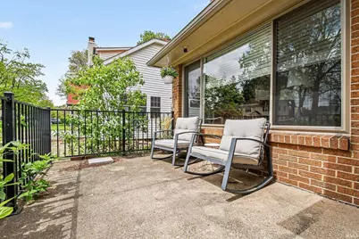 1605 E Madison Street, South Bend, IN 46617 - Photo 25