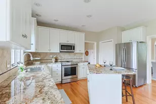 15246 Longford Dr, Granger, IN 46530 - Photo 13