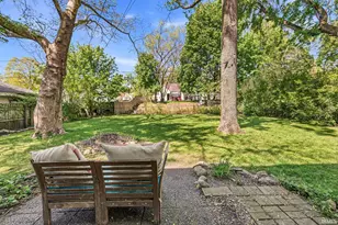 1821 College St, South Bend, IN 46628 - Photo 5