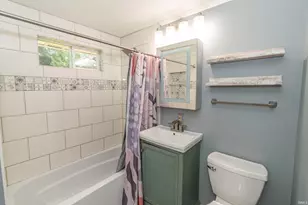 1237 Hampshire Dr, South Bend, IN 46614 - Photo 35