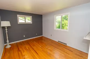 1237 Hampshire Dr, South Bend, IN 46614 - Photo 11