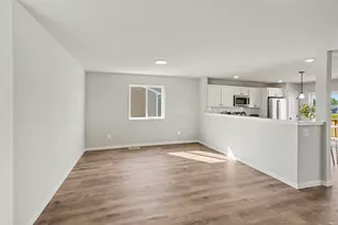 1337 Keady Ct, South Bend, IN 46614 - Photo 7