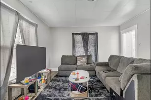 1654 O&apos brien St St, South Bend, IN 46628 - Photo 5
