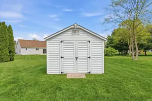 6606 Erie Falls Dr, South Bend, IN 46614 - Photo 29