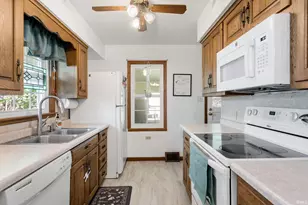 415 Ostemo Pl, South Bend, IN 46617 - Photo 7