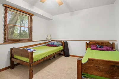 24537 Green Valley Parkway, Elkhart, IN 46517 - Photo 13