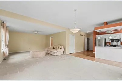 1130 Diamond Drive, Mishawaka, IN 46544 - Photo 5