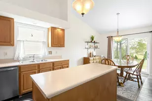 5570 Garden Terrace, South Bend, IN 46614 - Photo 9