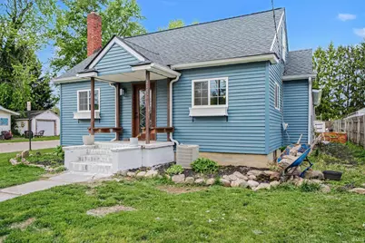 219 W Patterson Street, Lakeville, IN 46536 - Photo 3