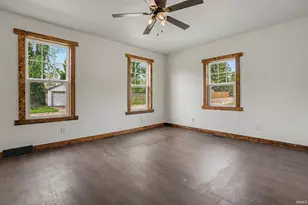 219 W Patterson St, Lakeville, IN 46536 - Photo 9