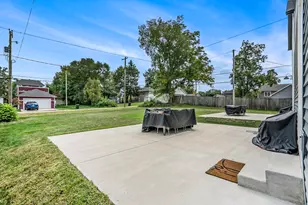 922 N Hill St, South Bend, IN 46617 - Photo 31