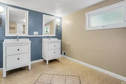 2411 Eisenhower Avenue, South Bend, IN 46615 - Photo 13