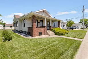 1104 W 8th St, Mishawaka, IN 46544 - Photo 1