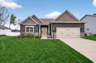 54715 Pierre Trails Dr, Osceola, IN 46561 - Photo 1