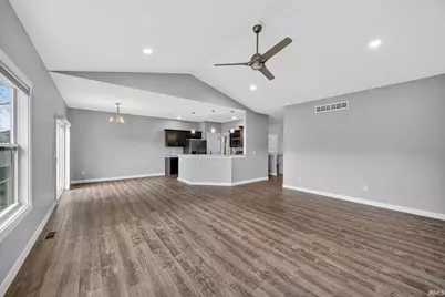 54715 Pierre Trails Drive, Osceola, IN 46561 - Photo 5