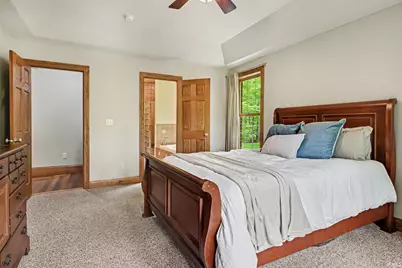 8265 E Walnut Ridge, New Carlisle, IN 46552 - Photo 11