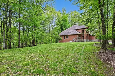 8265 E Walnut Ridge, New Carlisle, IN 46552 - Photo 37