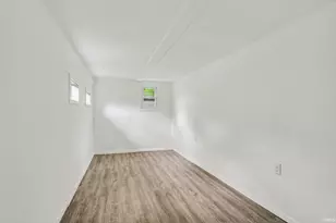 53219 Peggy Ave, South Bend, IN 46635 - Photo 17