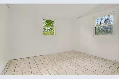 53219 Peggy Avenue, South Bend, IN 46635 - Photo 11