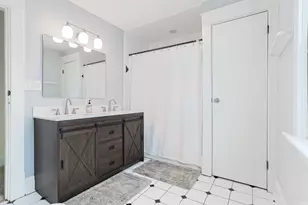 1003 Riverside Dr, South Bend, IN 46616 - Photo 27