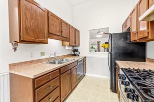 1840 St Michaels Ct, South Bend, IN 46614 - Photo 5