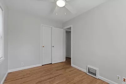 2021 Hollywood Place, South Bend, IN 46616 - Photo 15