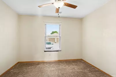 924 Berkley Circle, Mishawaka, IN 46544 - Photo 15