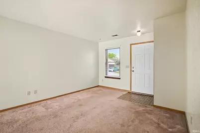 924 Berkley Circle, Mishawaka, IN 46544 - Photo 7
