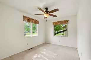 5601 Cape Cod Ln, South Bend, IN 46614 - Photo 17