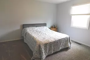 27500 Lamplighter Ln, Elkhart, IN 46514 - Photo 9