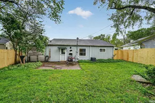 430 Teri St, South Bend, IN 46614 - Photo 19