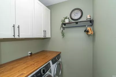 51861 S Lake Court, Granger, IN 46530 - Photo 13