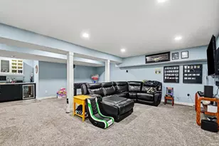 23129 Rumford Dr, South Bend, IN 46628 - Photo 21