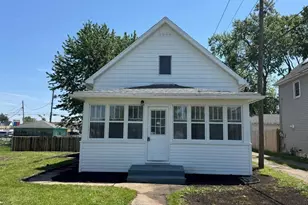 924 S 26th St, South Bend, IN 46615 - Photo 1