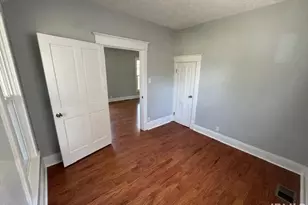 924 S 26th St, South Bend, IN 46615 - Photo 5