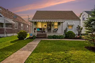 830 S Falcon St, South Bend, IN 46619 - Photo 1
