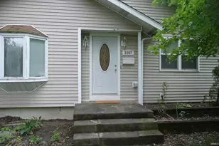 2057 Riverside Dr, South Bend, IN 46616 - Photo 3