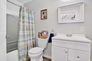 114 E Randolph St, La Paz, IN 46537 - Photo 9