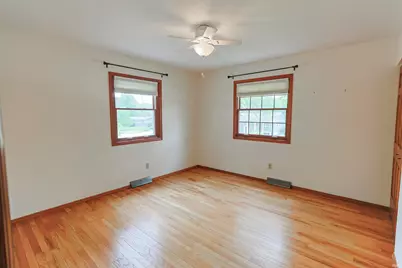 17567 Brandel Avenue, South Bend, IN 46635 - Photo 23