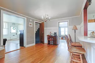 207 W 12th St, Mishawaka, IN 46544 - Photo 13