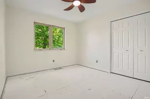 17860 Bay Hill Dr, South Bend, IN 46635 - Photo 9