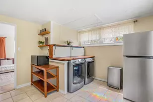 1005 Lancaster Dr, South Bend, IN 46614 - Photo 7