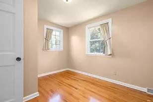 5501 Abshire Dr, South Bend, IN 46614 - Photo 15