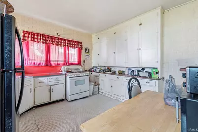 323 S 6th Street, Goshen, IN 46528 - Photo 23