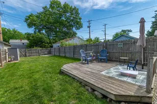 1141 Altgeld St, South Bend, IN 46614 - Photo 29