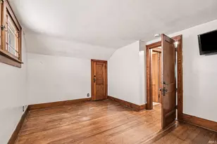 929 W Colfax Ave, South Bend, IN 46601 - Photo 37