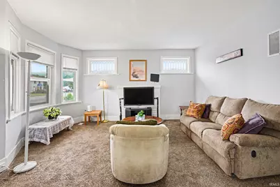 2401 S Michigan Street, South Bend, IN 46614 - Photo 5